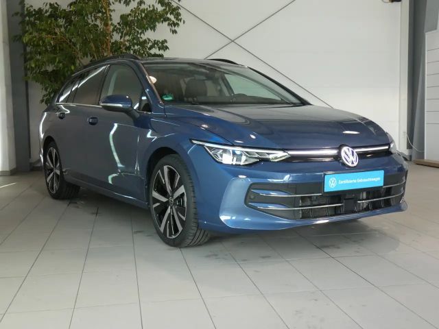 Volkswagen Golf 1.5 eTSI Style Variant