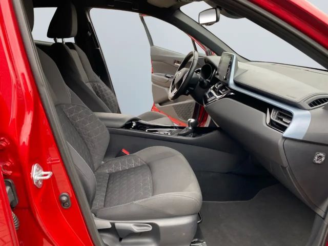 Toyota C-HR Hybride Team D