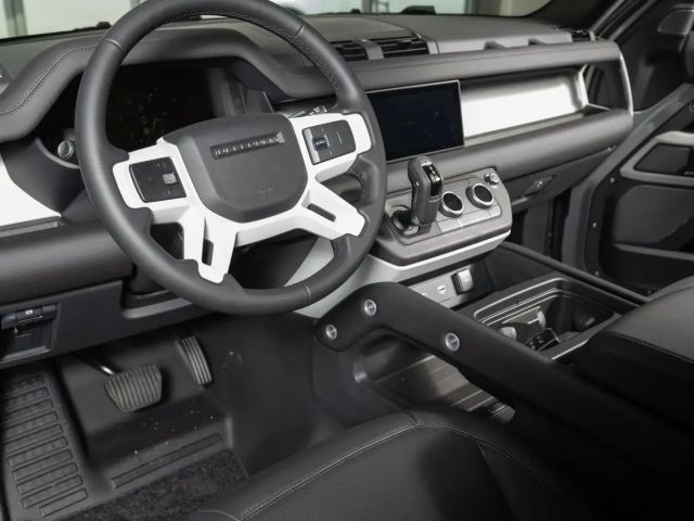 Land Rover Defender 3.0 90 D200 SE