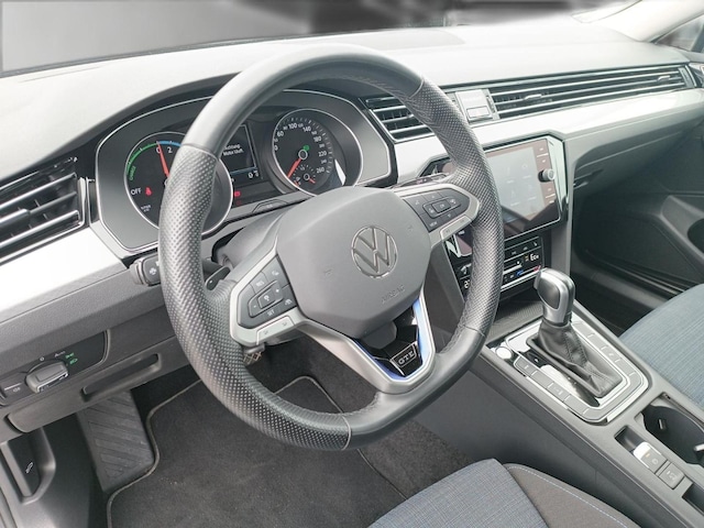 Volkswagen Passat DSG GTE Variant