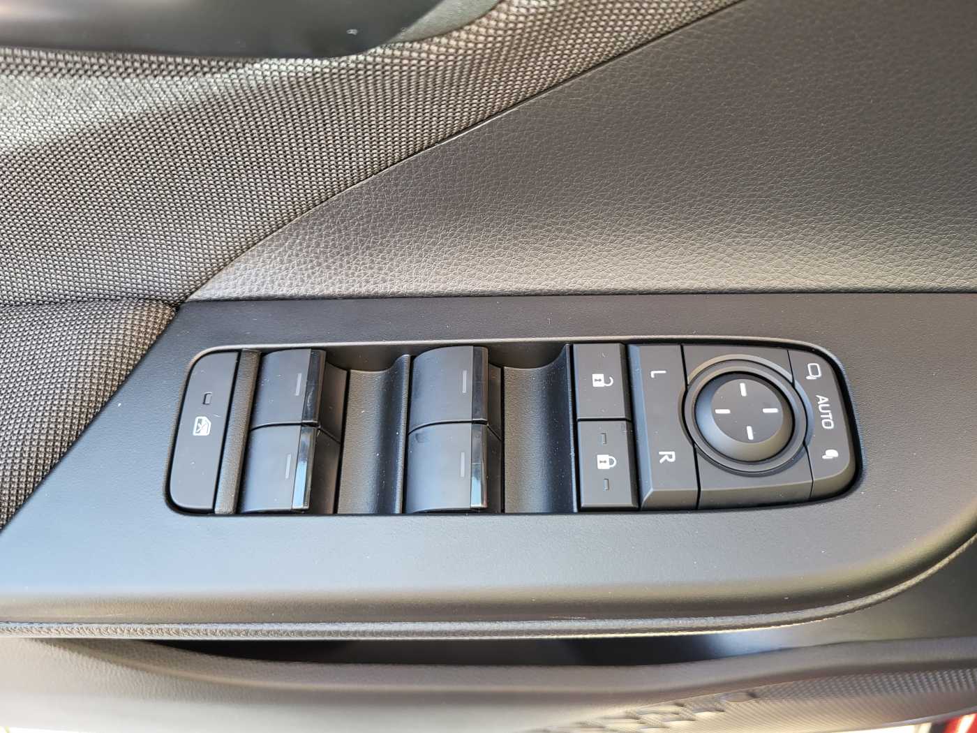 Toyota C-HR 5-deurs Team D Technik