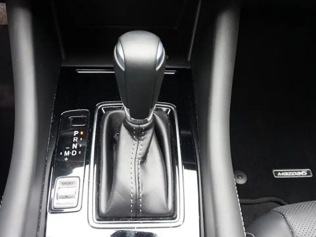 Mazda 6 2.5L SkyActiv Takumi