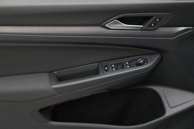 Volkswagen Golf 2.0 TSI DSG Style