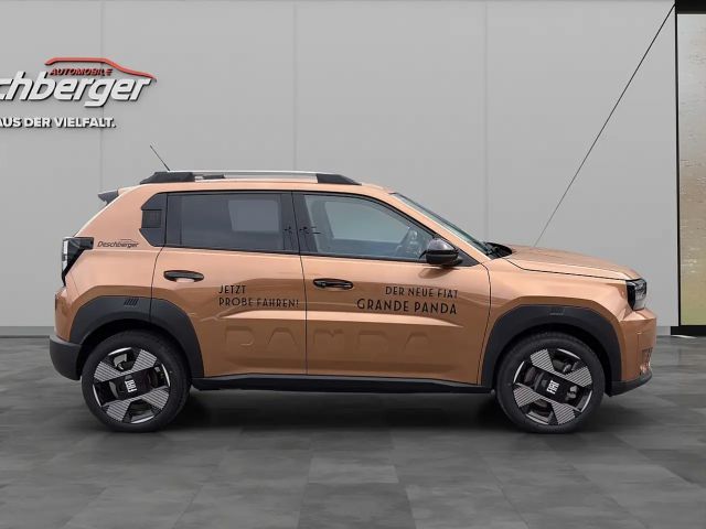 Fiat Grande Panda E La Prima