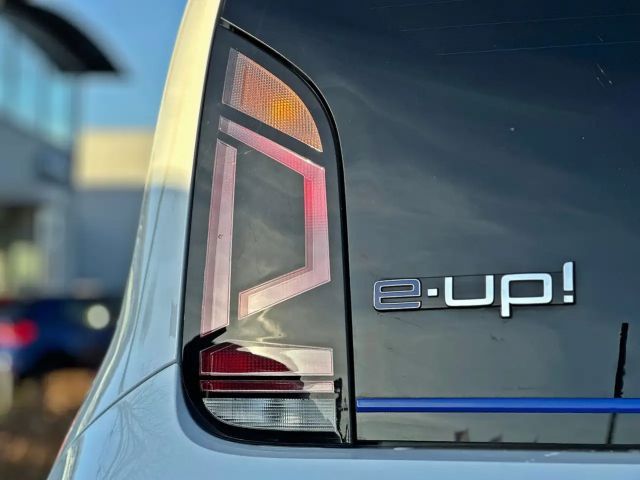 Volkswagen e-up! Plus Style