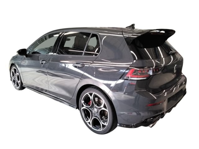 Volkswagen Golf R-Perform. Akrapovic DCC- Fahr