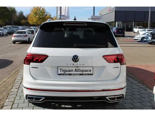 Volkswagen Tiguan Allspace IQ.Drive R-Line