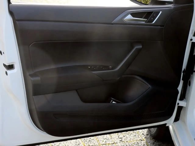 Volkswagen Taigo 1.0 TSI DSG R-Line