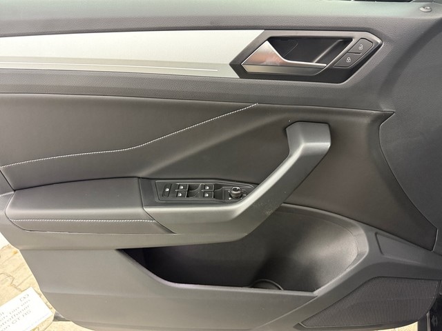 Volkswagen T-Roc DSG