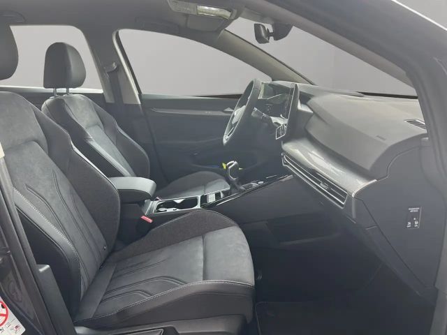 Volkswagen Golf 1.5 TSI Golf VIII Style