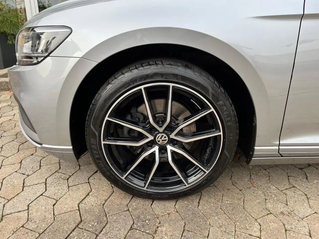 Volkswagen Passat Business DSG Variant