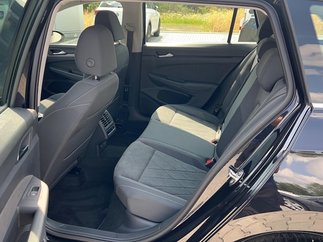 Volkswagen Golf 1.5 TSI Style Variant