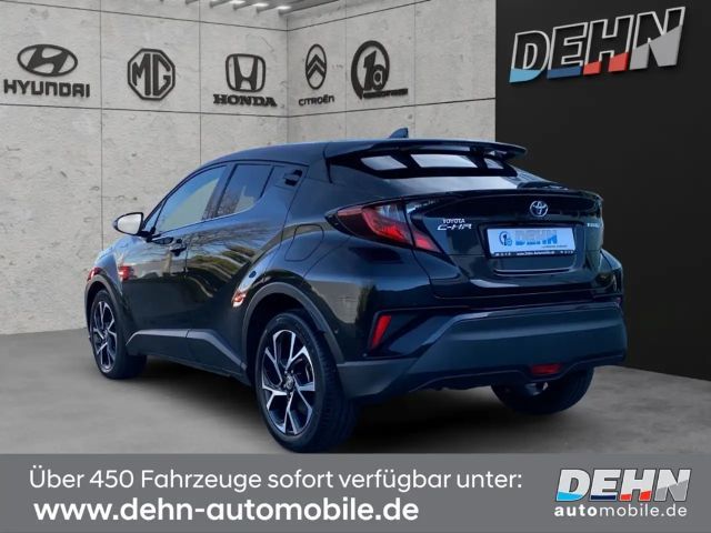 Toyota C-HR Hybride Team D