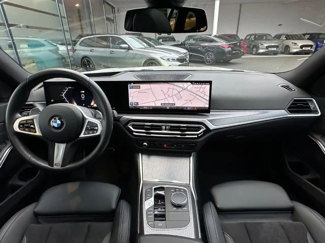 BMW 320 320i M-Sport Touring