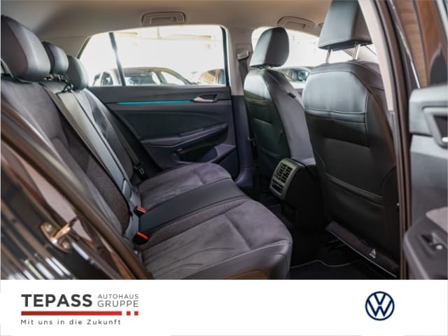 Volkswagen Golf DSG Style