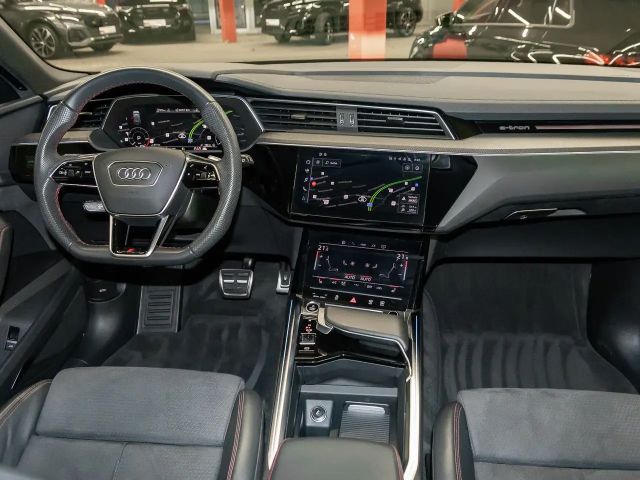 Audi Q8 e-tron 50 Quattro S-Line