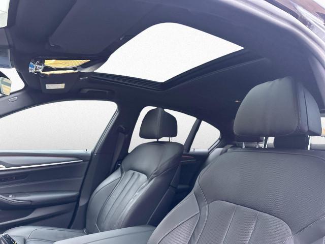 BMW 545 545e Sedan xDrive