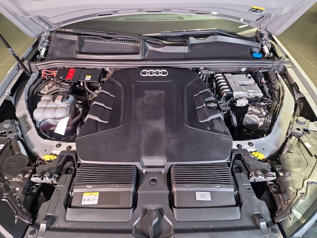 Audi Q7 50 TDI Quattro S-Line