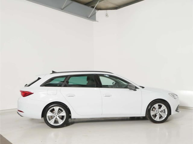 Seat Leon 2.0 TDI FR-lijn Sportstourer
