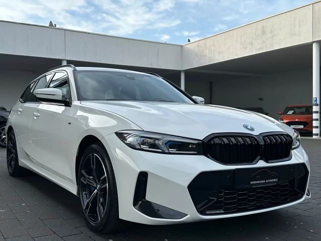 BMW 330 330e M-Sport Touring