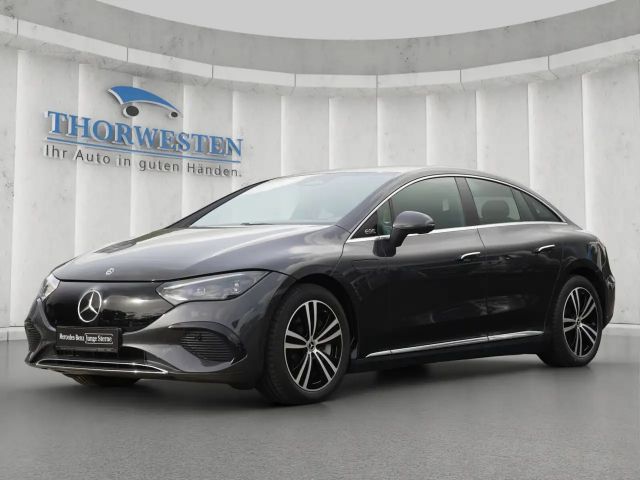 Mercedes-Benz EQE 300 Sedan