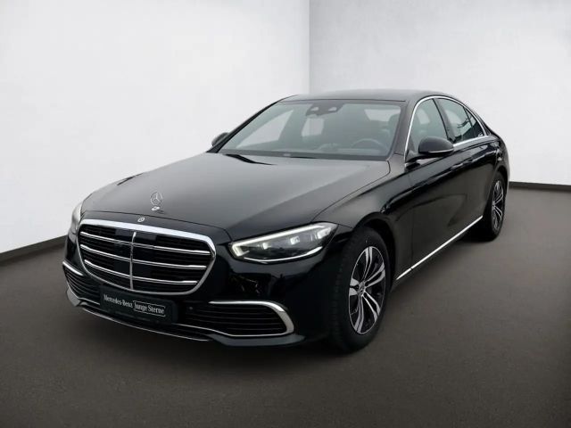 Mercedes-Benz S 350 4MATIC S 350 d Sedan