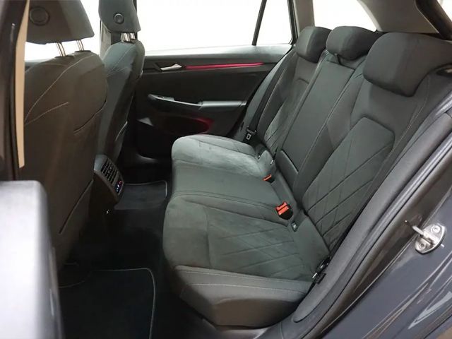 Volkswagen Golf 2.0 TDI DSG Style