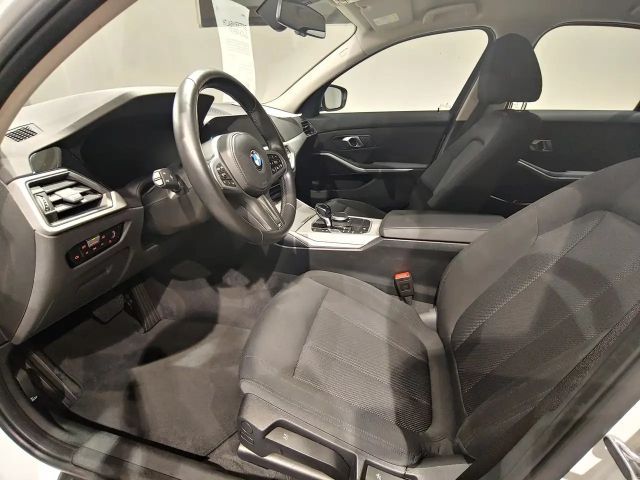 BMW 330 330e Comfort pakket Sedan
