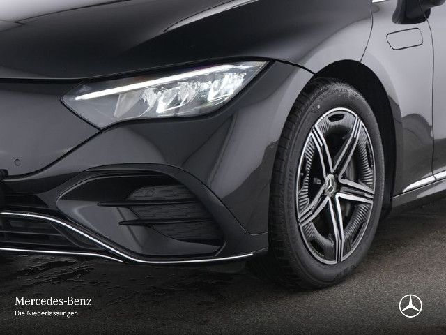 Mercedes-Benz EQE 300 Sedan