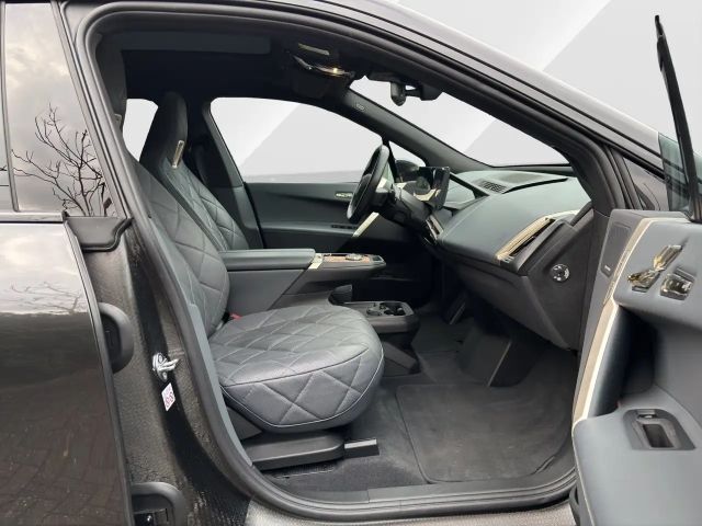 BMW iX xDrive40