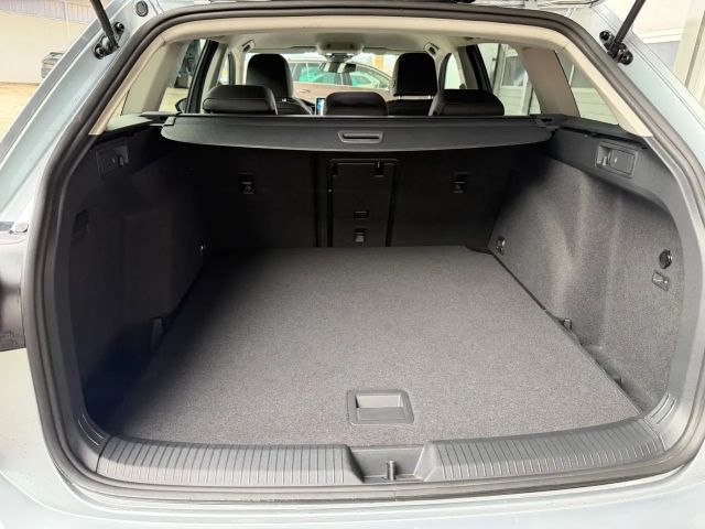 Volkswagen Golf 2.0 TDI Variant