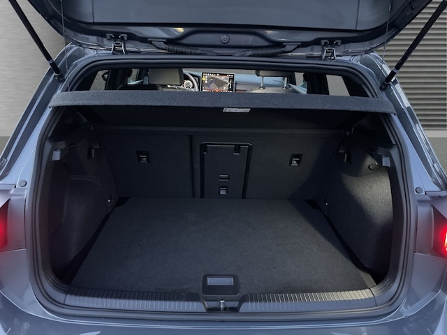 Volkswagen Golf 1.5 eTSI Golf VIII