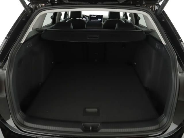 Volkswagen Golf Business DSG Variant