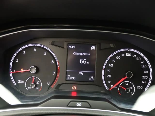 Volkswagen T-Roc 1.5 TSI Sport