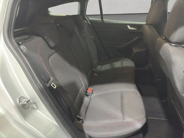 Ford Focus EcoBoost ST Line Wagon