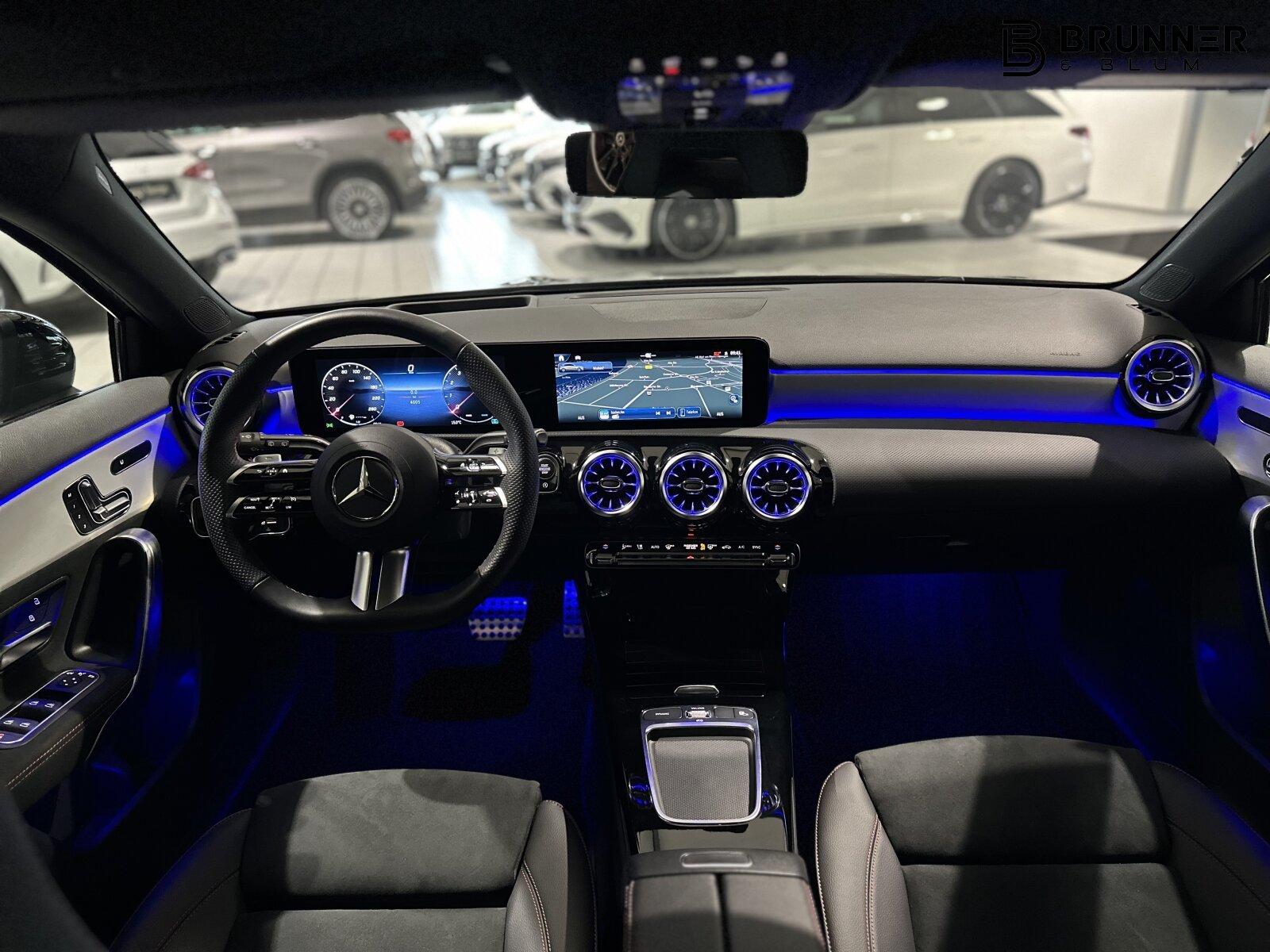 Mercedes-Benz A 250 4MATIC AMG Line