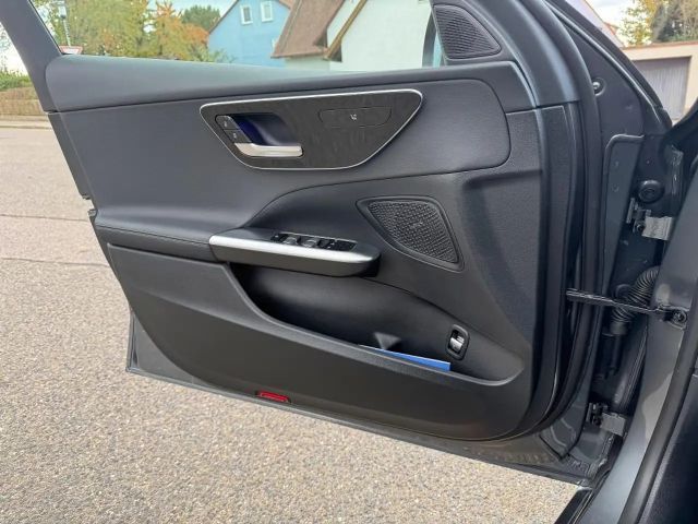 Mercedes-Benz C 180 AVANTGARDE Estate