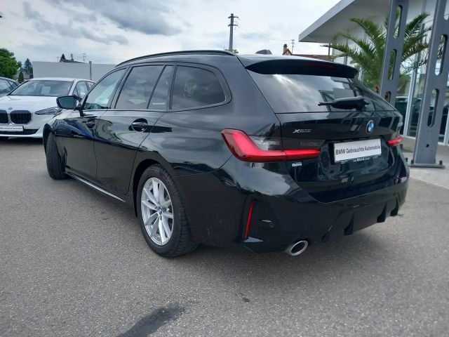 BMW 320 320d M-Sport Touring xDrive