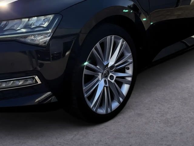 Skoda Superb 2.0 TDI Combi Style Style