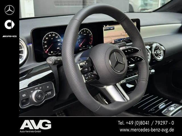 Mercedes-Benz A 200 AMG Line