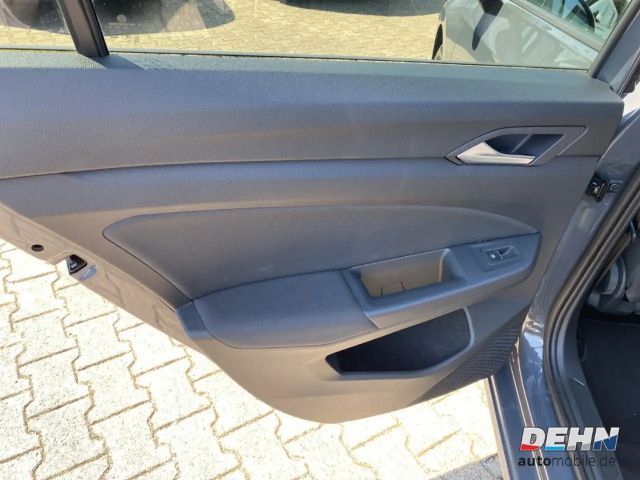 Volkswagen Golf Mildhybrid 1.0 eTSI  Active ACC SHZ LED Navi VZE