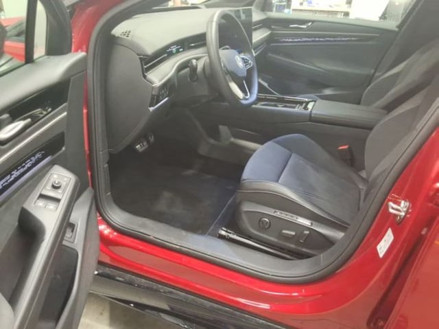 Volkswagen ID.7 IQ.Drive