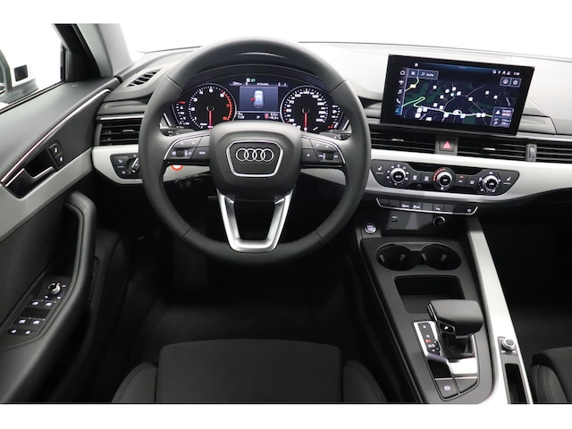 Audi A4 35 TFSI Avant S-Tronic