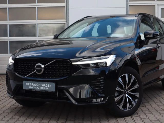 Volvo XC60 AWD Dark Plus