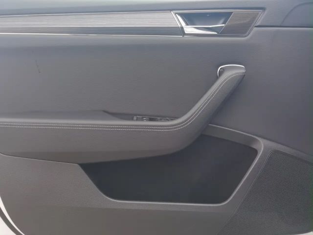 Skoda Superb 1.5 TSI Combi Style Style