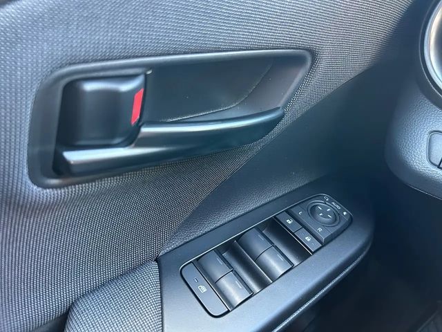 Toyota C-HR Active Hybride