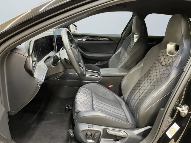 Volkswagen Passat 2.0 TDI DSG R-Line Variant