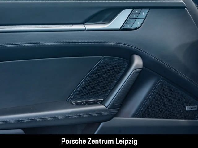 Porsche 911 992 Carrera Coupé