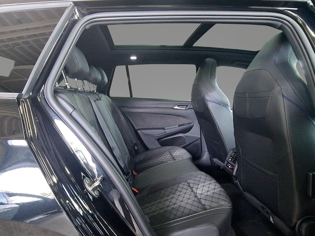 Volkswagen Golf DSG R-Line Variant