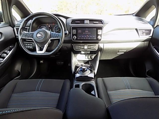 Nissan Leaf 40 kWh Acenta